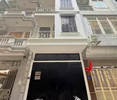Bán nhà phân lô Trần Quang Diệu, Đống Đa, ô tô thông, dân trí cao, 40m, 4 tầng, 13.7 tỷ