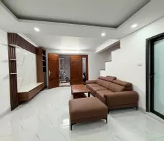 Bán Nhà Phan Kế Bính 43/50m2. 5 tầng. mặt tiền 5.2. giá chỉ 13.9 Tỷ Ba Đình Hà Nội