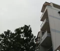Bán nhà MTKD sầm uất ngày chợ Tân Hương, 4x17m, 5 tầng, 16 Tỷ