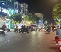 Bán nhà MTKD ngang 5.2m 104m2 gần chợ Phan Văn Trị Bình Thạnh tiện xây VP, CTY 18 tỷ.