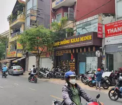 Siêu phẩm nhà MT Ngô Quyền Quận 5, Cao 7 Tầng, MT KD rất tốt