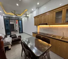 NHÀ NGÕ Ô TÔ THÔNG ĐỨC GIANG SÁT HỌC VIỆN HẬU C ẦN 2 THOÁNG – NỞ HẬUHƠN 7 TỎI . ☎️ 0932267276 .