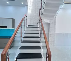MẶT TIỀN ĐƯỜNG KINH DOANH GIÁP GÒ XOÀI 67M2 2 TẦNG 2PN 2WC CHỈ 6.45 TỶ