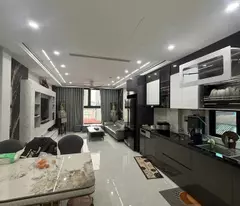 NHÀ MỚI 8 TẦNG- GA RA Ô TÔ -NGÕ THÔNG KINH DOANH Nguyễn Văn Cừ 45m2 X 17.5 Tỷ Long Biên Hà Nội.