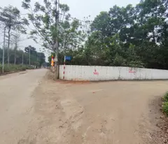 Chính chủ bán đất đẹp , Vĩnh Lộc, Tx Sơn Tây, Ba bước ra QL 21(80m), 126 m2, Giá 25 tr/m2 tỷ.