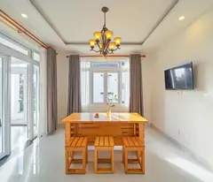 Cho thuê villa sân vườn đường Ngô Tất Tố phường 8 Đà Lạt giá 45 triệu
