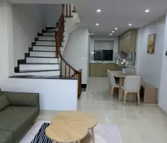 NHÀ SÂN VƯỜN VIỆT HƯNG 70M2, 5PN, NGÕ THÔNG, Ô TÔ CẠNH NHÀ - NHỈNH 12 TỶ