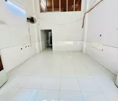 Nhà cũ vị trí đẹp 4.1*14.5/NH 5.5m hẻm 154 Âu Dương Lân P3Q8