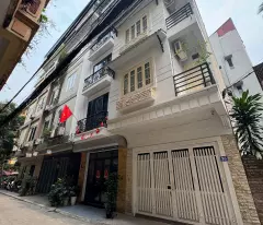 Bán nhà 6 tầng thang máy, phố Tây Sơn, Đống Đa, ô tô đỗ cửa, 44m, mặt tiền 5m, 14.8 tỷ