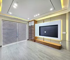 Nhà 5 tầng Thang Máy mới tinh - Vĩnh Niệm - 58m - Đường 12m - Hướng Tây Nam