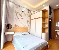 BÁN NHÀ 2 TẦNG TẶNG FULL NỘI THẤT QUẬN 12 - GIÁP GÒ VẤP - SÁT CV PM QUANG TRUNG -  NGANG 5.8M -