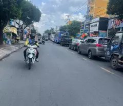Bán nhà mặt tiền 20x45m nở hậu 48x39m giá dưới 90 tỷ Đường Lê Văn Khương