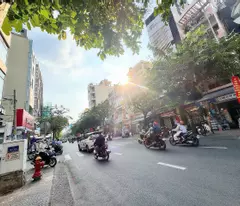BÁN SIÊU PHẨM 7 TẦNG MẶT TIỀN KD Đ.NGUYỄN ĐÌNH CHIỂU, QUẬN 3 - NGANG LỚN 7,9M*21M - HDT ĐỀU
