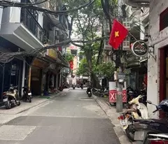 BÁN NHÀ PHÂN LÔ NGÕ ĐẸP NHẤT PHỐ NGUYÊN HỒNG - 82M x 5T, MT 5,2M - Ô TÔ - KINH DOANH
