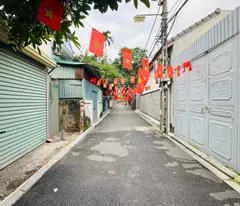 Bán nhà C4 Ngọc Thuỵ 200m x 15m vuông đẹp, ngõ oto tải, giá rẻ nhất khu vực.