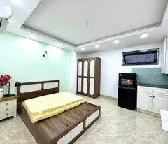 Bán nhà hẻm Phạm Văn Đồng, Thủ Đức, TP HCM. DT 74m2, 4 tầng, 4PN. Giá  8.8 tỷ, SHR. 0933125879