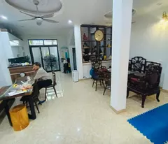 Bán Biệt thự sân vườn cạnh Hồ Tây 5Tầng 95m² MT 5.5m – Giá chào 46 Tỷ