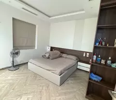 Bán biệt thự nhà phố Nguyễn Văn Cừ- Phân Lô- Ô tô tránh- Sát Phố - 160m mặt tiền rộng- 30,2 tỷ(TL)