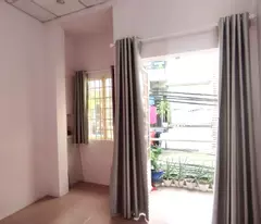 NHÀ BÁN Đ.TÔN ĐẢN- NGANG 3.5M- NHỈNH 4T- TRƯỚC NHÀ RỘNG 3M- GẦN Đ.SỐ VÀ TRƯỜNG ĐH NGUYỄN TẤT THÀNH.