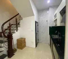 🏡 NHÀ NGỌC THỤY – LONG BIÊN
5 tầng – 30m² – 3 ngủ – ngõ thoáng