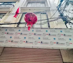 Bán Nhà Bạch Đằng 33.5m2. 5 tầng. mặt tiền 4.8m giá 12.5 tỷ Hai Bà Trưng Hà Nội