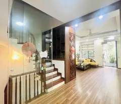 Bán nhà 6 tầng thang máy phố Võ Văn Dũng, Đống Đa, ô tô vào nhà, 2 thoáng, 40m, 13.8 tỷ