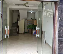 Cho thuê nhà 4 tầng + 1 tum làm văn phòng tại Thái Hà, Đống Đa – ô tô vào tận cửa