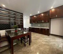nhà đẹp, phân lô Lâm Hạ, ôtô tránh, gara 7 chỗ, thang máy, full nội thất
