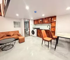 Thụy Khuê – Tòa CCMN 8T thang máy 83m² MT 6.1m – Giá chào 26.9 Tỷ  View Hồ Tây