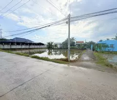 Bán đất thổ lúa vuông vức , đường beton xe 8 tấn xã Tân Bửu tdt 600m2 ( 150m2 thổ ) giá 6 tỷ