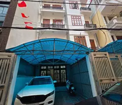 BÁN NHÀ PHÂN LÔ ĐẸP GIÁ HẠ CHÀO RẺ NHẤT TRUNG HOÀ - 105M x 6T, MT 4,7M -  Ô TÔ TRÁNH, CÓ GARA -