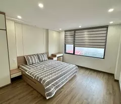 kim mã DT 40m x6 tầng thang máy,lô góc,10m ra mặt phố giá 16,5 tỷ