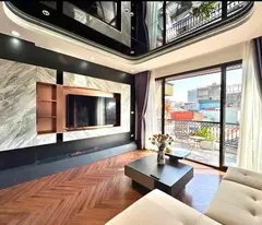 Bán nhà phố Giảng Võ, Đống Đa, ô tô đỗ cửa, kinh doanh, 5 tầng thang máy, 45m, 13.5 tỷ