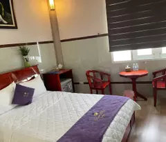 Bán khách sạn 4 tầng Đường Nguyễn Trường Tộ - Tân Thiện - LaGi giá ngộp
