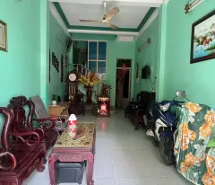 Nhà 2 lầu/ST cạnh MT Phạm Hùng P5Q8, Giá : 8.9 Tỷ (Thương lượng)