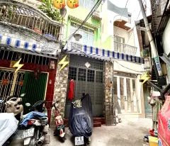 Bán nhanh nhà 31.7m2- đ. lê văn linh- 3 tầng chỉ 5 đồng nhỉnh- cách 10 m ra mt có xe hơi.