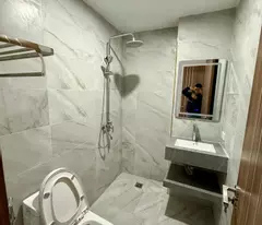 hoàng hoa thám 36m x5 tầng 10,9 tỷ nhà mới,gần phố,gần hồ tây