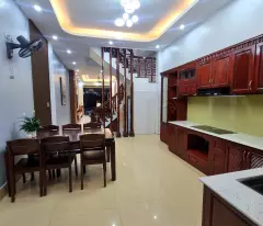 Bán nhà 4 tầng Kỳ Bá, TP Thái Bình, 70m2, sổ đỏ, 7.4 tỷ, 0978693808