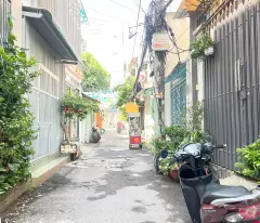 Nhà 2 tầng mặt tiền đường Số sát Phạm Hùng P4Q8. Giá: 7.28 tỷ