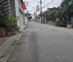 Bán 137.1m2 đất Lỗ Giao nằm trong lõi KĐT đa mục tiêu - 3 Ô tô tránh
