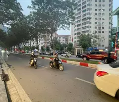 BÁN TÒA NHÀ VĂN PHÒNG SIÊU ĐẸP MẶT PHỐ NGUYỄN PHONG SẮC - CẦU GIẤY - 100M x 9 TẦNG THANG MÁY - MT