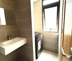 Bán tòa nhà 5 tầng Huy Cận, Hải Châu – Đà Nẵng – Có dòng tiền 50 triệu/tháng