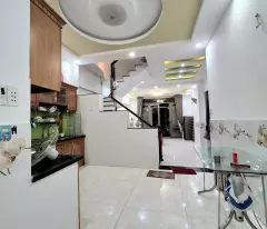 5 T.Ỷ 5 - HẺM XE HƠI - 79M² - NGANG 5M, NỞ 6.8M