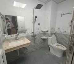 🔥 Nhà Tứ Hiệp “nhỏ mà có võ” – 5 tầng, 4 phòng ngủ, giếng trời cực thoáng, ở sướng trong tầm tài