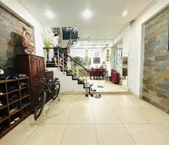 Bán nhà phố Cát Linh, Đống Đa, hai mặt tiền, ngõ ô tô, gần phố, 55m, 6 tầng, 19 tỷ.