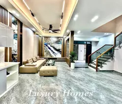SIÊU SIÊU PHẨM 4 tầng tại  HỒ SEN thông Chợ hàng, Lê Chân. Xây Mới Tinh Phong cách Tân Cổ điển,