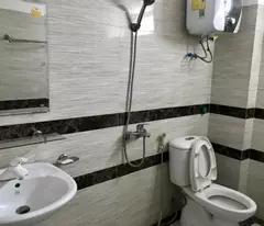 Bán nhà giáp nhị 5 tầng ở ngay 20M ô tô dừng đỗ ngày đêm hoàng mai