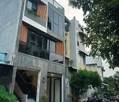 NHÀ 4 TẦNG HIỆN ĐẠI – 2 MẶT THOÁNG TRƯỚC SAU – NGANG 6M – GẦN SÔNG QUẬN 2