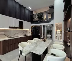 🔥 NHÀ PHỐ 1 TRỆT 2 LẦU BÌNH DƯƠNG – ĐẤT DÀI 30M HIẾM – SÂN TRƯỚC SAU CỰC RỘNG 🔥