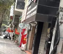 Cho thuê cửa hàng 30m2 tại phố Ngô Thì Nhậm trung tâm Hà Nội